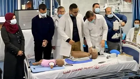 Initial Contingent of Learners Relocated from the Gaza Strip to Study in the UK