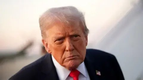 Trump and Xi Set to Meet in South Korea as TikTok Deal Receives Green Light